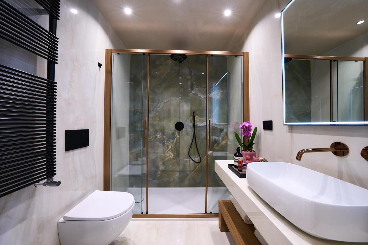 Luxury & Central Apartment Milano Exterior foto