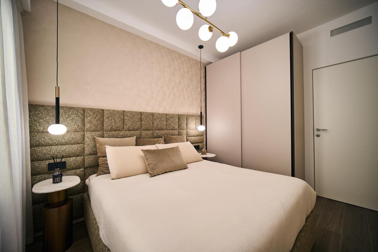 Luxury & Central Apartment Milano Exterior foto