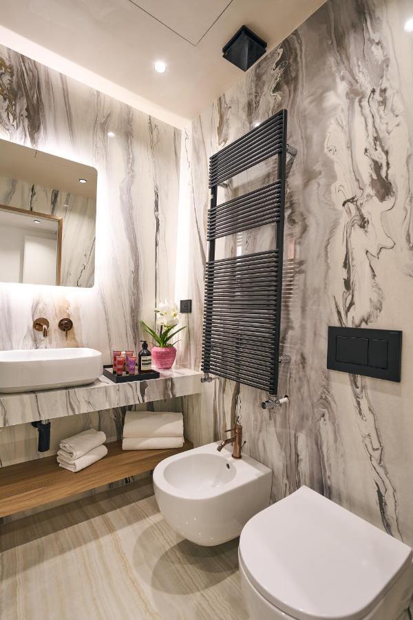 Luxury & Central Apartment Milano Exterior foto