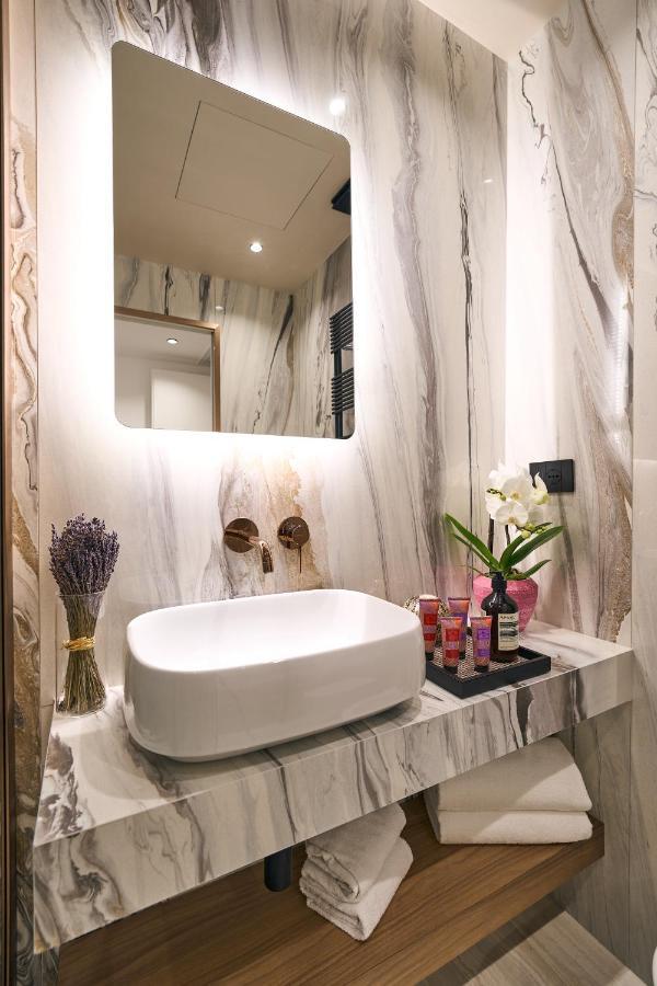 Luxury & Central Apartment Milano Exterior foto