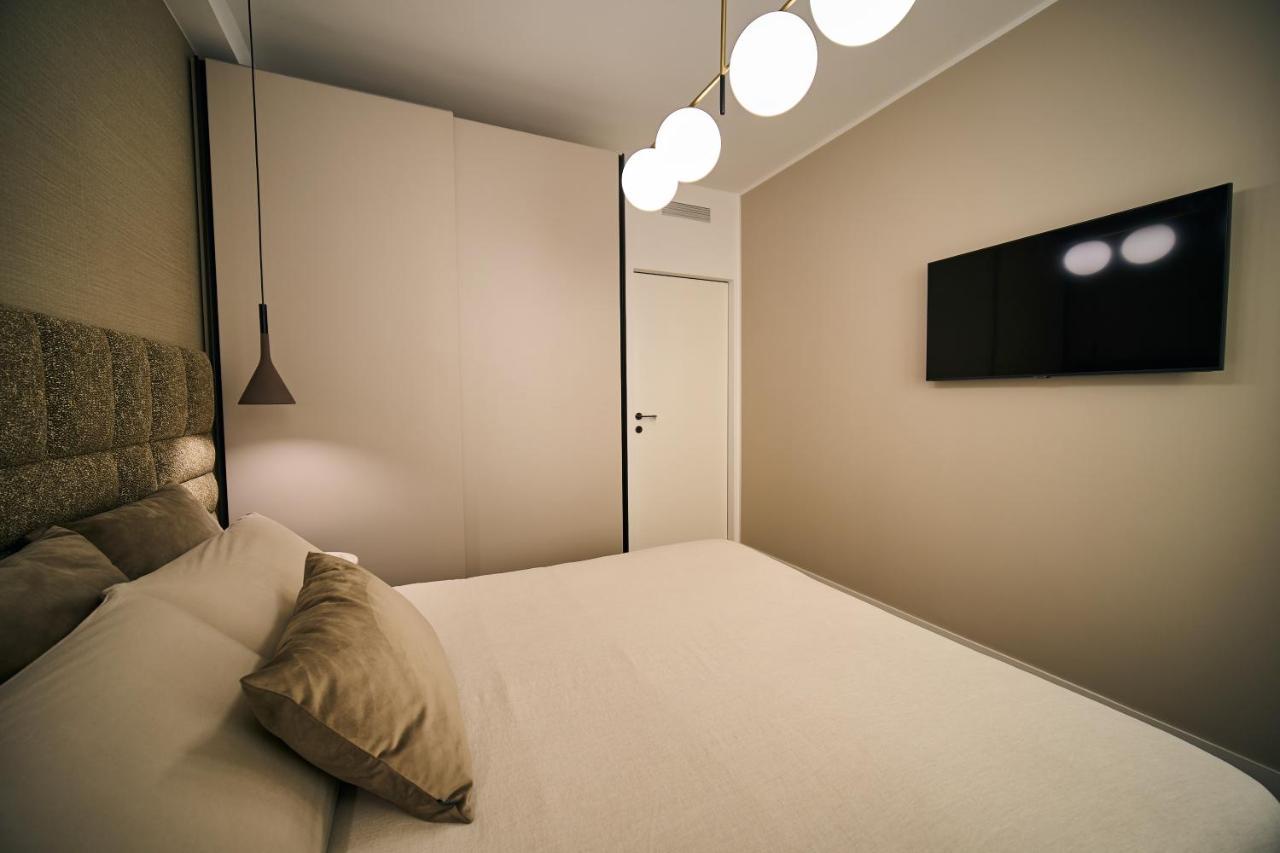 Luxury & Central Apartment Milano Exterior foto