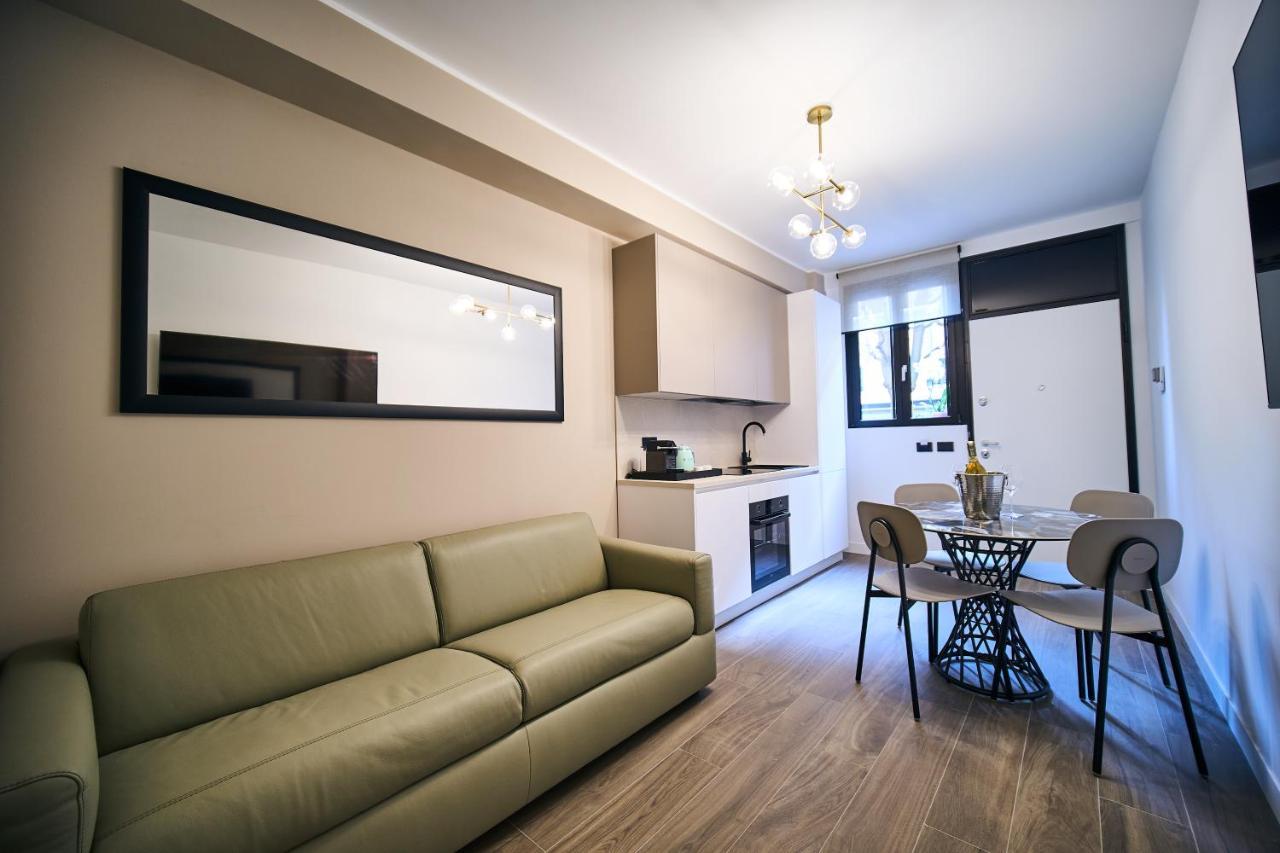 Luxury & Central Apartment Milano Exterior foto
