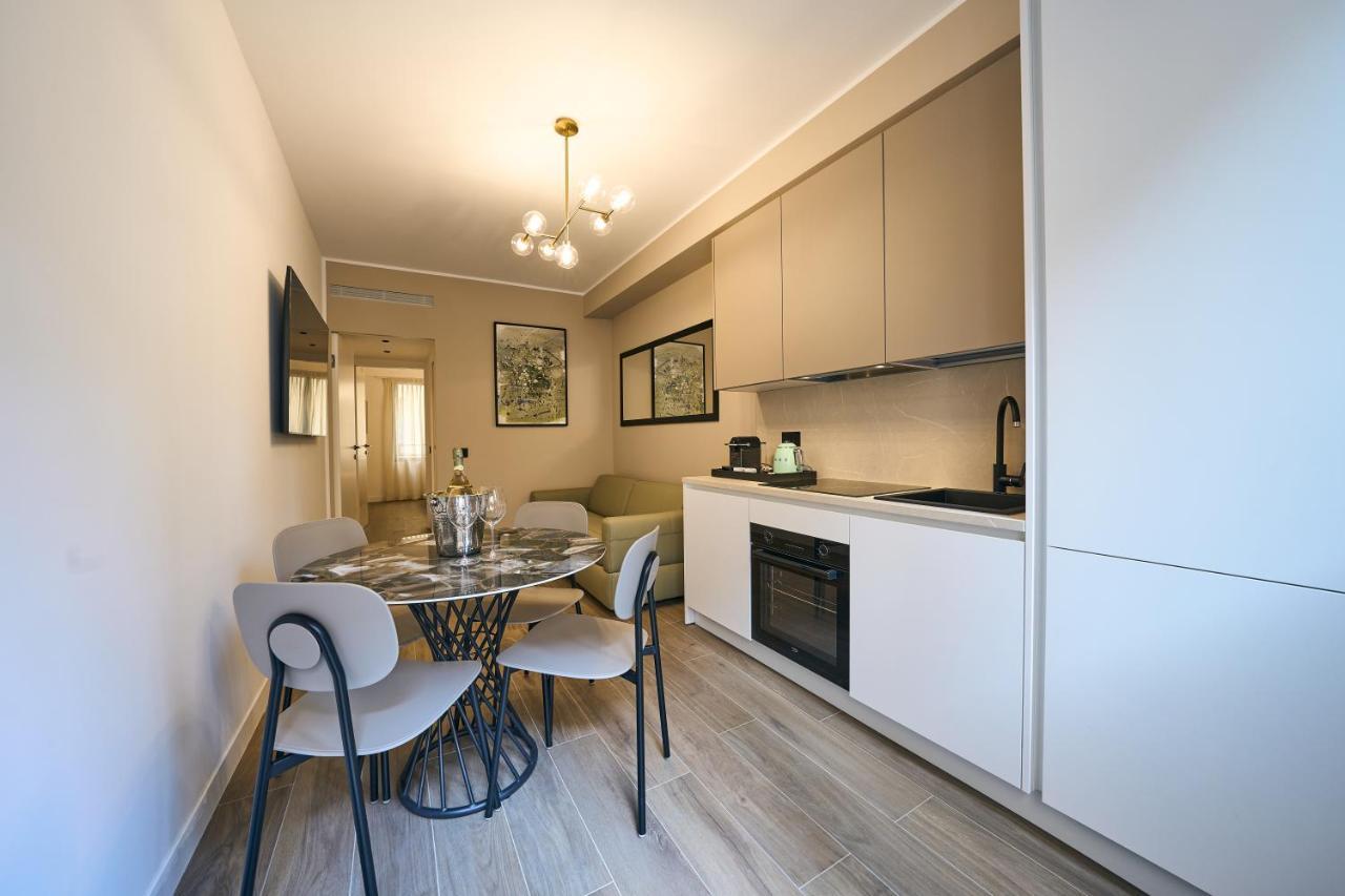 Luxury & Central Apartment Milano Exterior foto