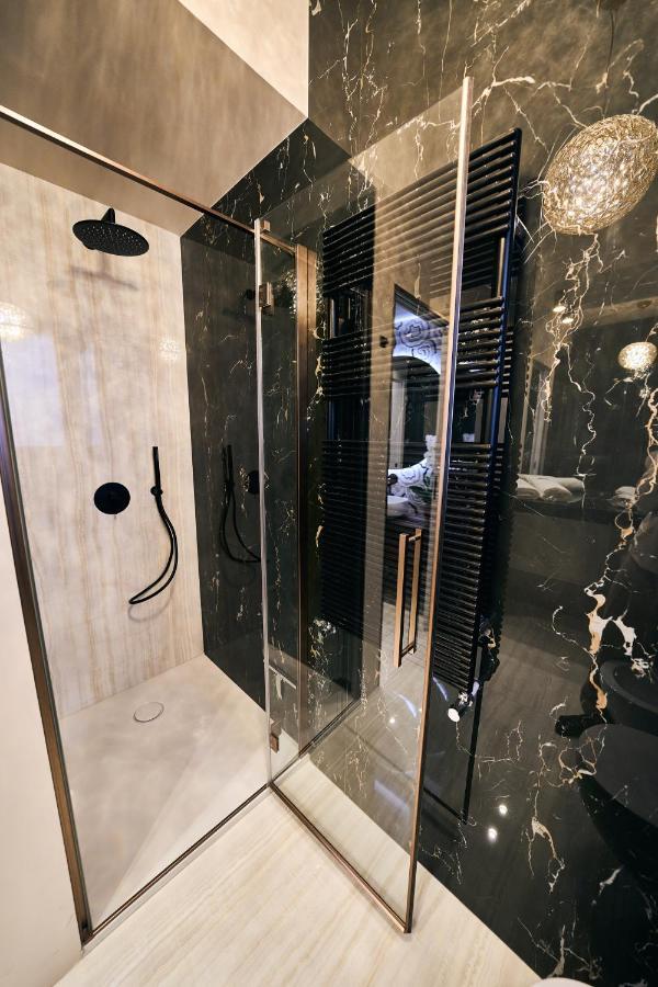 Luxury & Central Apartment Milano Exterior foto